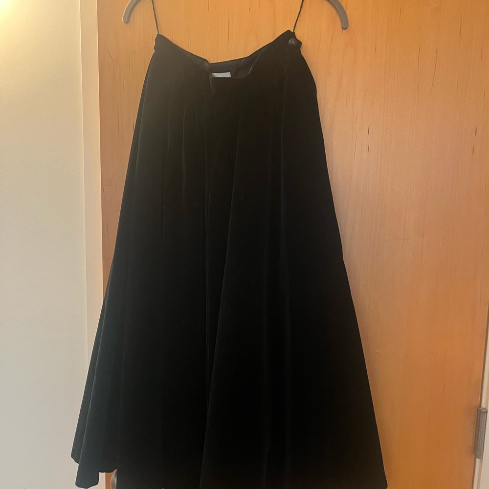 Velvet Full Skirt